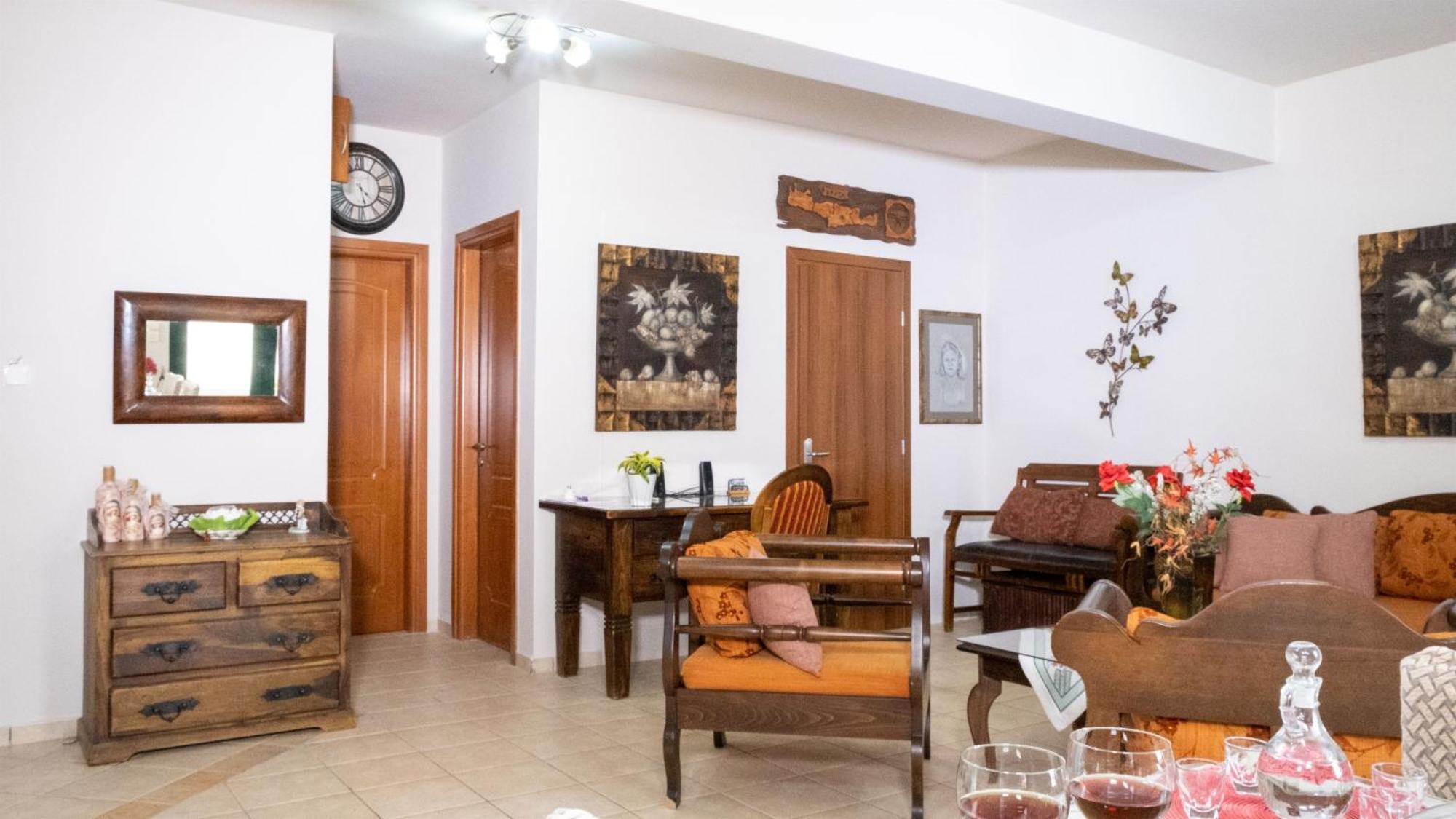 Marathi Apartments Экстерьер фото