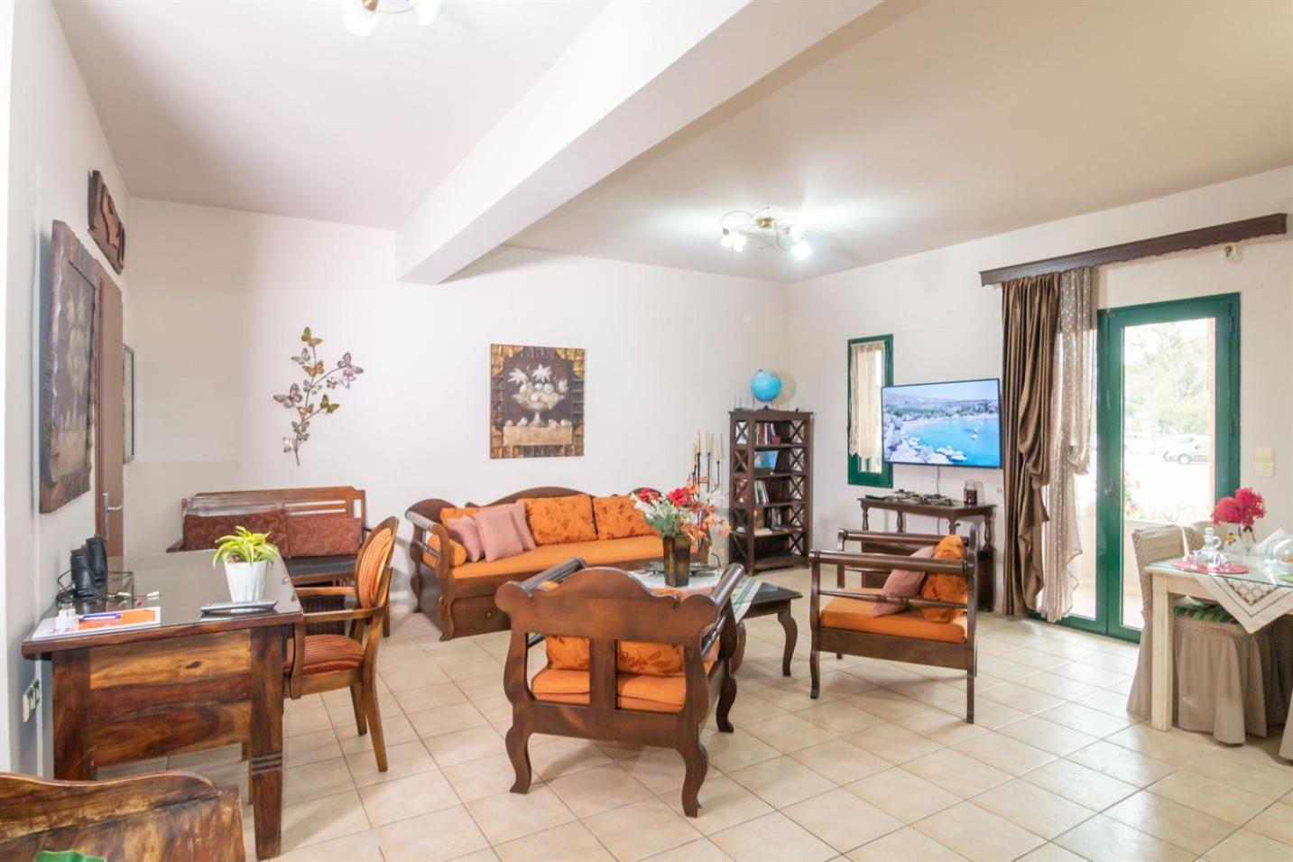 Marathi Apartments Экстерьер фото